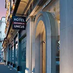 호텔 Unicus Old Town - Destigo