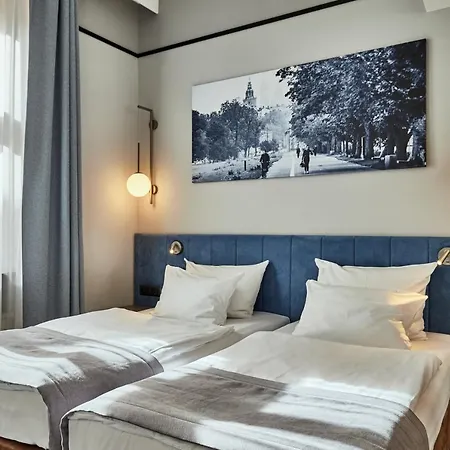 Unicus Old Town - Destigo Hotell Kraków