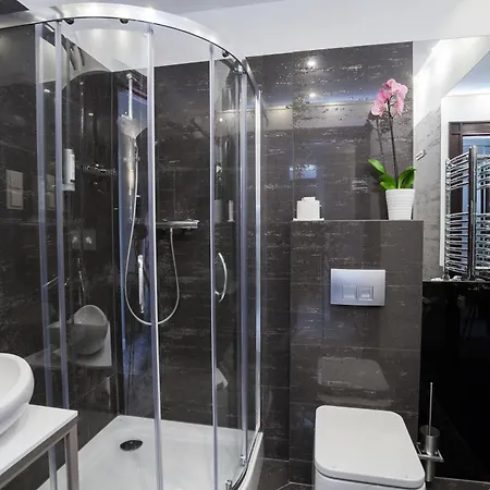 Hotell Unicus Old Town - Destigo