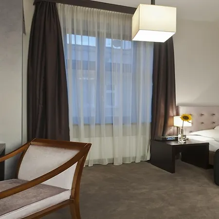 Unicus Old Town - Destigo Kraków