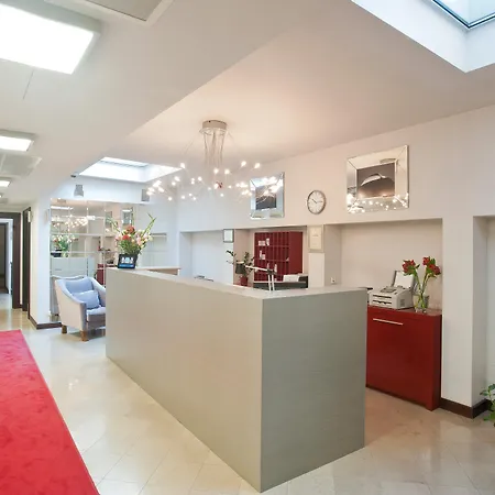 Unicus Old Town - Destigo Hotell Kraków