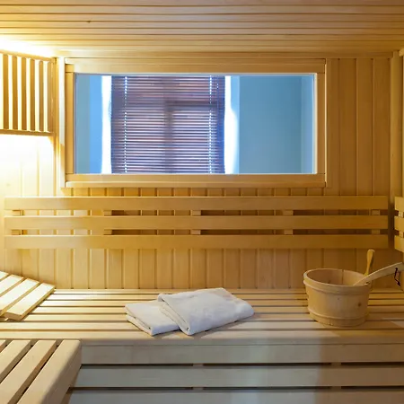 Hotell Unicus Old Town - Destigo