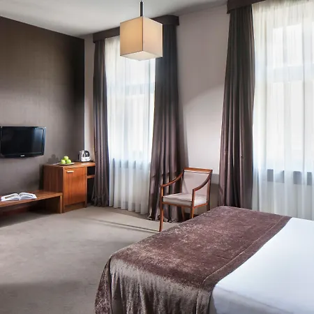 Hotell Unicus Old Town - Destigo