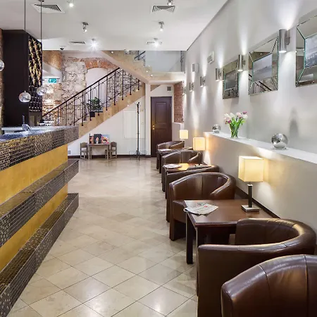 Unicus Old Town - Destigo