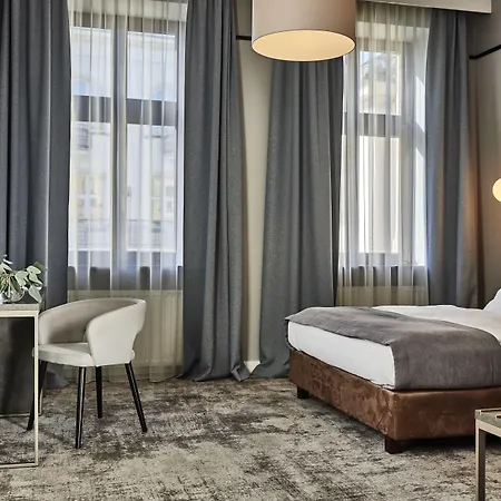 Unicus Old Town - Destigo Hotell Kraków