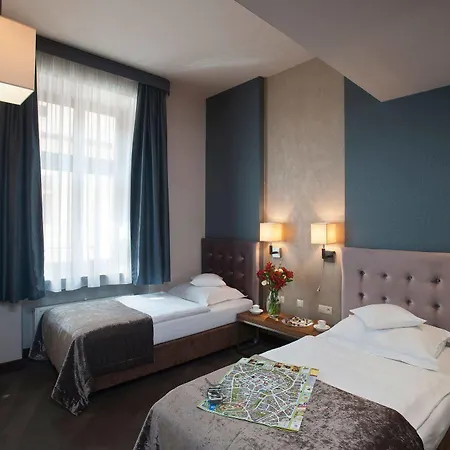 Hotell Unicus Old Town - Destigo