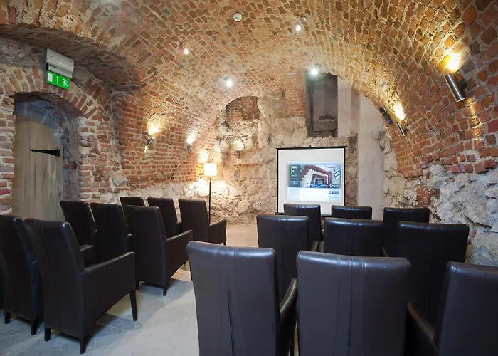 Unicus Old Town - Destigo 4*