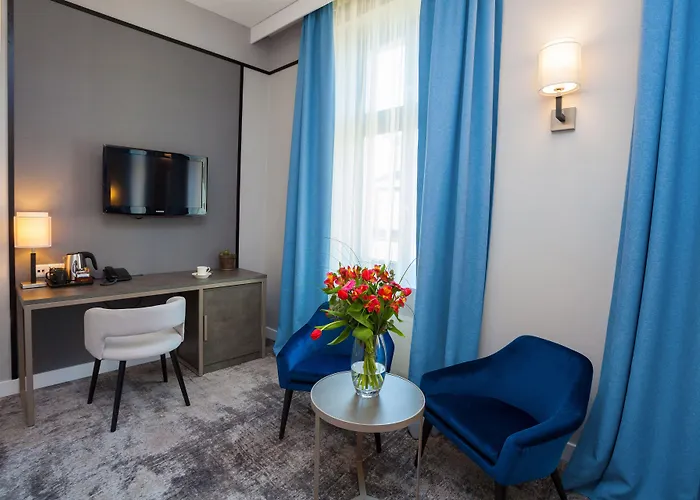 Unicus Old Town - Destigo 4* Cracovia