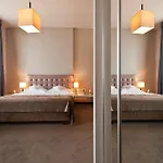 Unicus Old Town - Destigo 4*