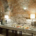 Unicus Old Town - Destigo Ξενοδοχείο 4*