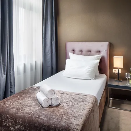 Unicus Old Town - Destigo Hotel Krakow