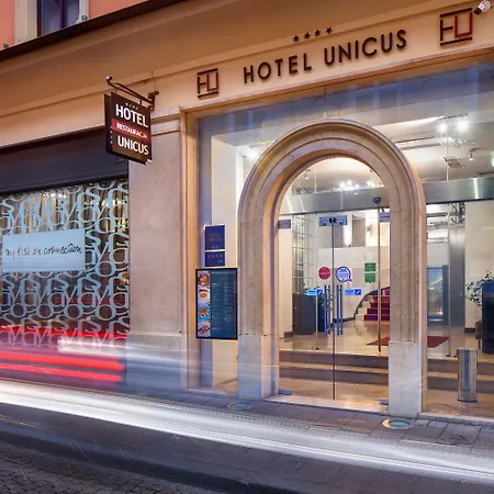 Unicus Old Town - Destigo Ξενοδοχείο Krasków