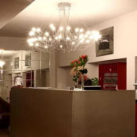 Unicus Old Town - Destigo Hotell Kraków