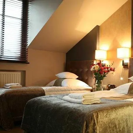 Hotell Unicus Old Town - Destigo 4*
