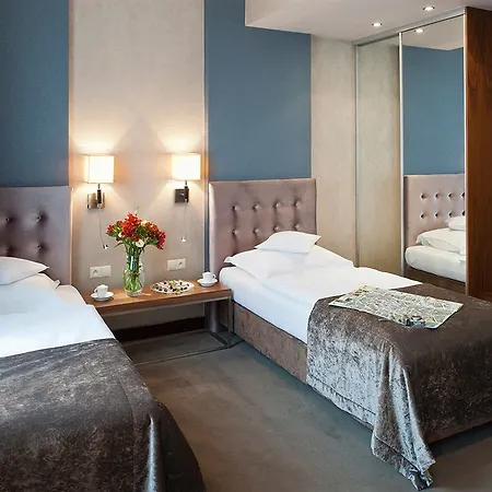 Otel Unicus Old Town - Destigo Krakow