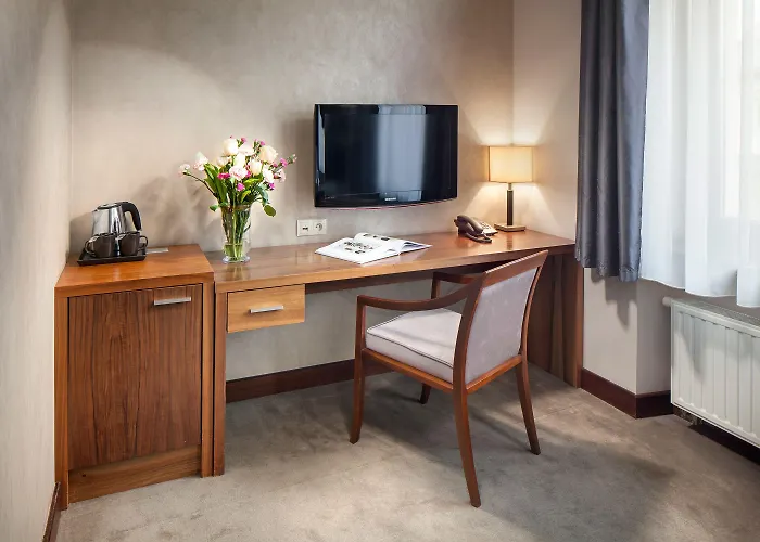 Hotel Unicus Old Town - Destigo 4*