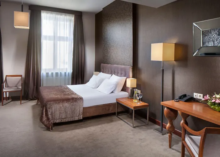 Unicus Old Town - Destigo Krakau