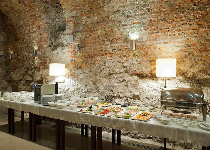 Unicus Old Town - Destigo Hotel 4*