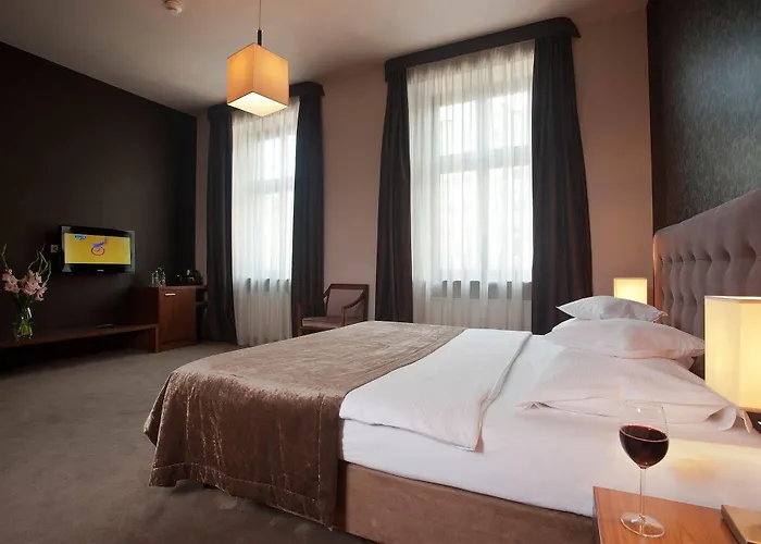 Hotell Unicus Old Town - Destigo 4*